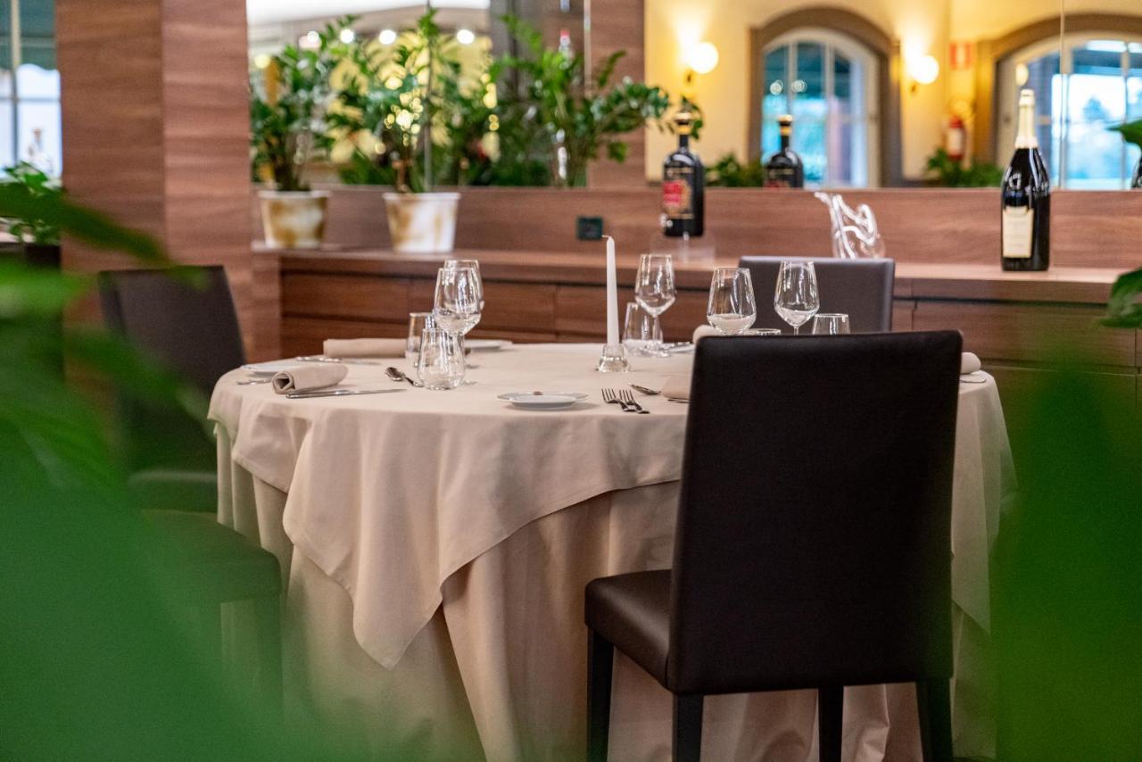 Le Robinie Golf & Resort Solbiate Olona Εξωτερικό φωτογραφία