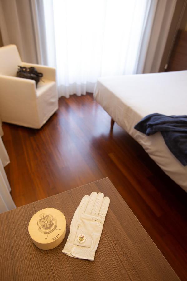 Le Robinie Golf & Resort Solbiate Olona Εξωτερικό φωτογραφία