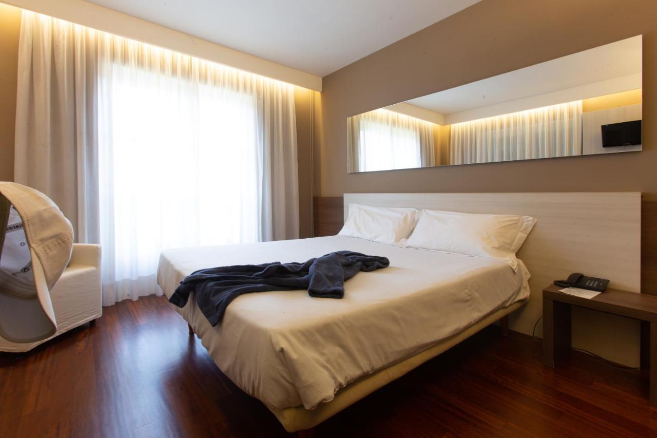Le Robinie Golf & Resort Solbiate Olona Εξωτερικό φωτογραφία