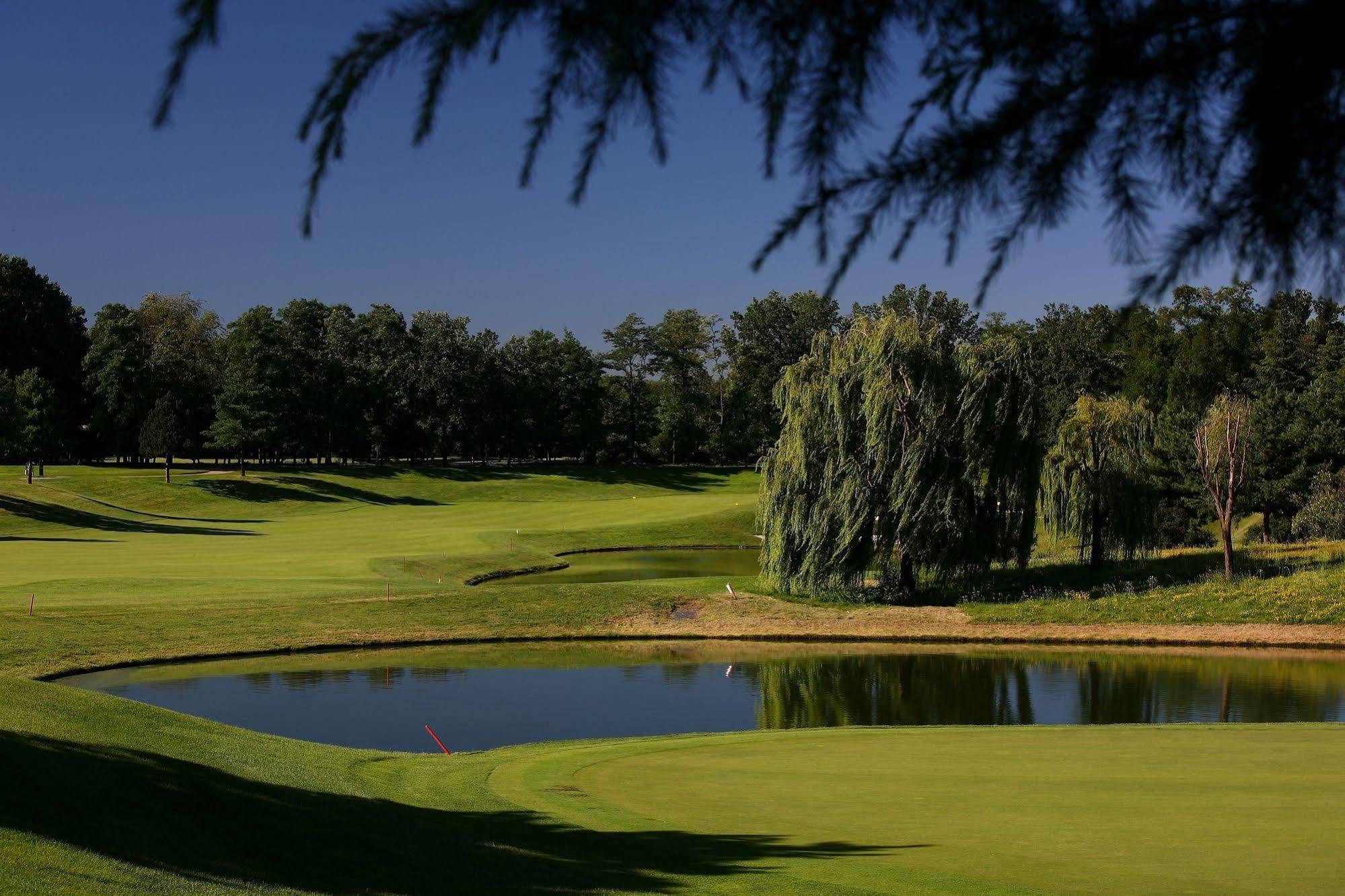 Le Robinie Golf & Resort Solbiate Olona Εξωτερικό φωτογραφία