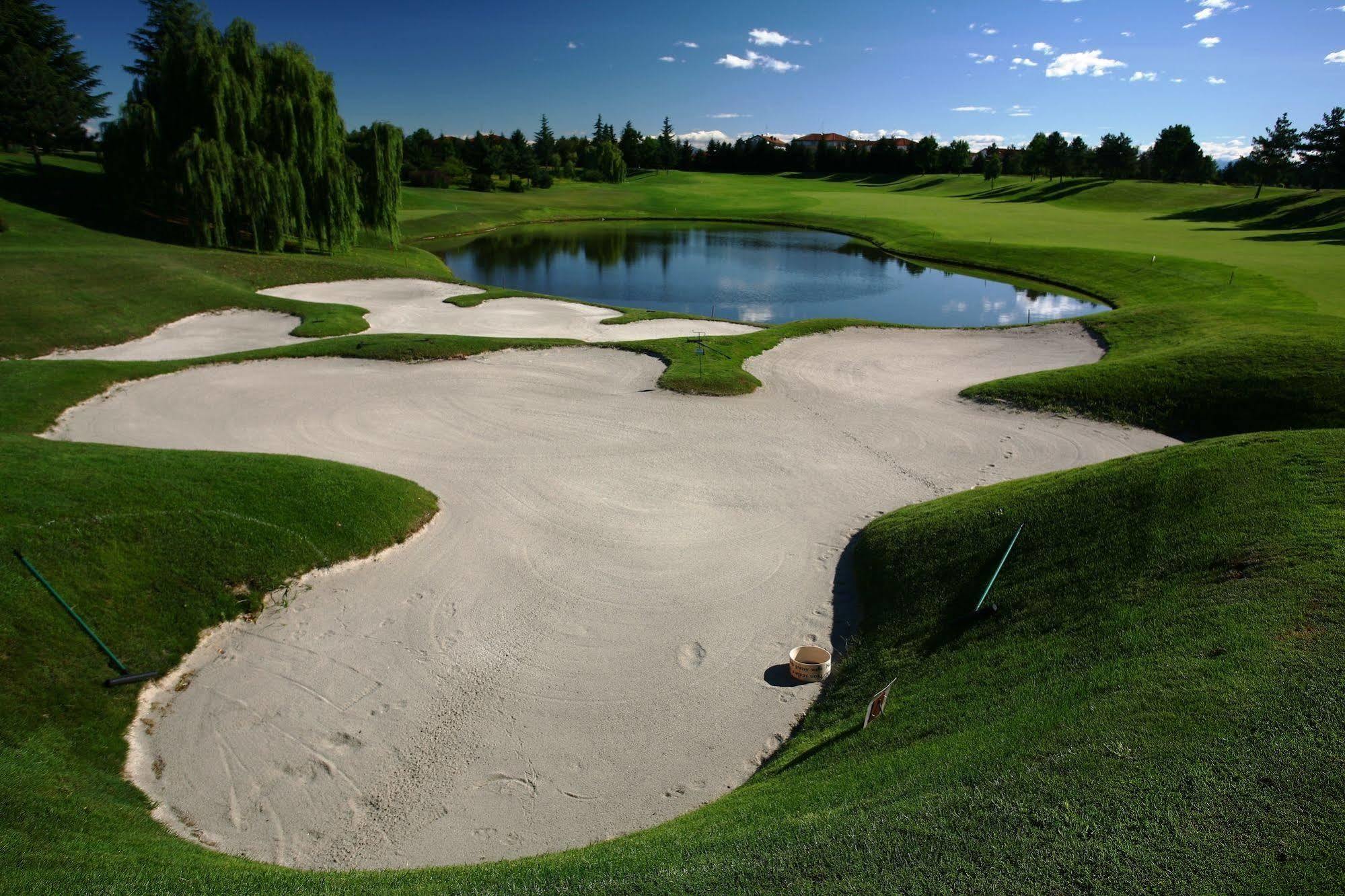 Le Robinie Golf & Resort Solbiate Olona Εξωτερικό φωτογραφία