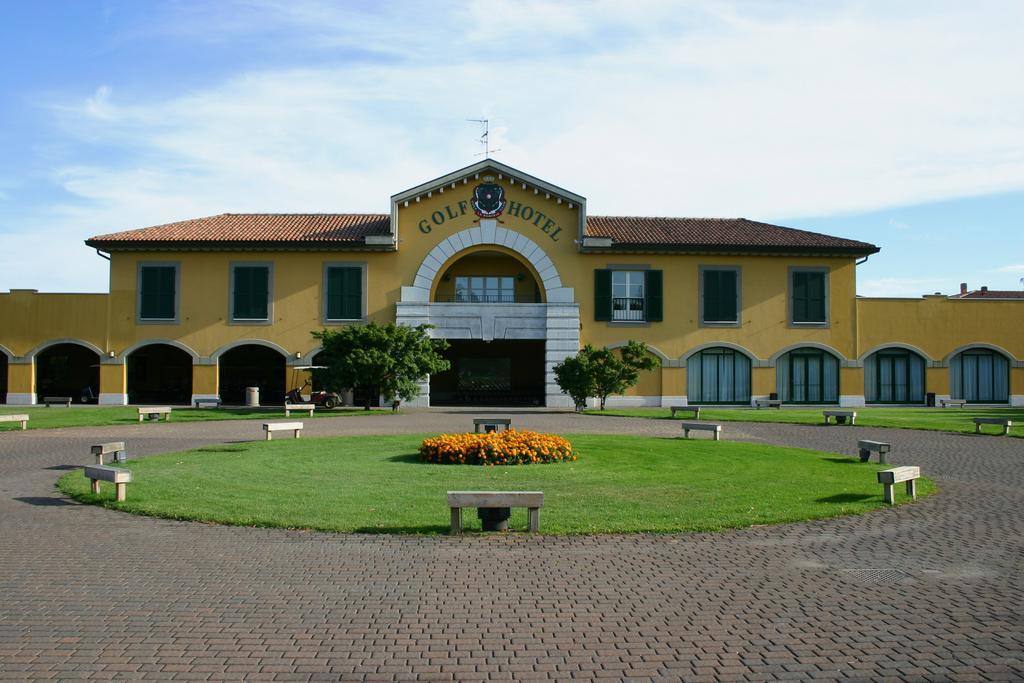 Le Robinie Golf & Resort Solbiate Olona Εξωτερικό φωτογραφία